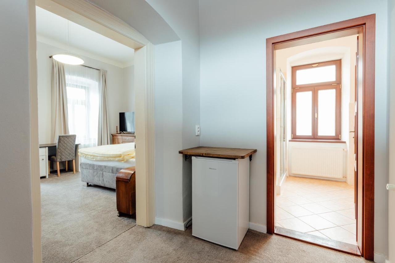 Aparthotel Botanicky Dvor Banská Štiavnica Esterno foto