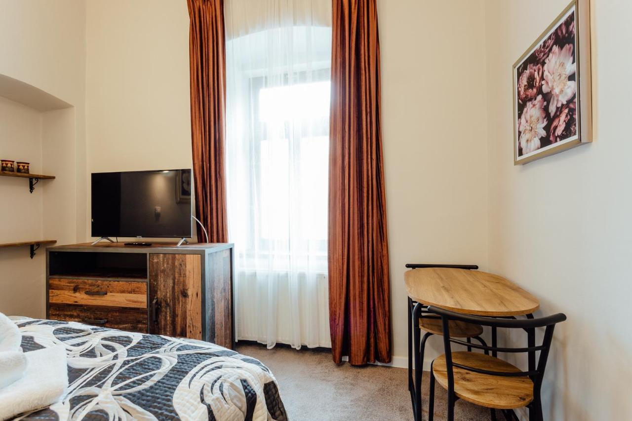 Aparthotel Botanicky Dvor Banská Štiavnica Esterno foto