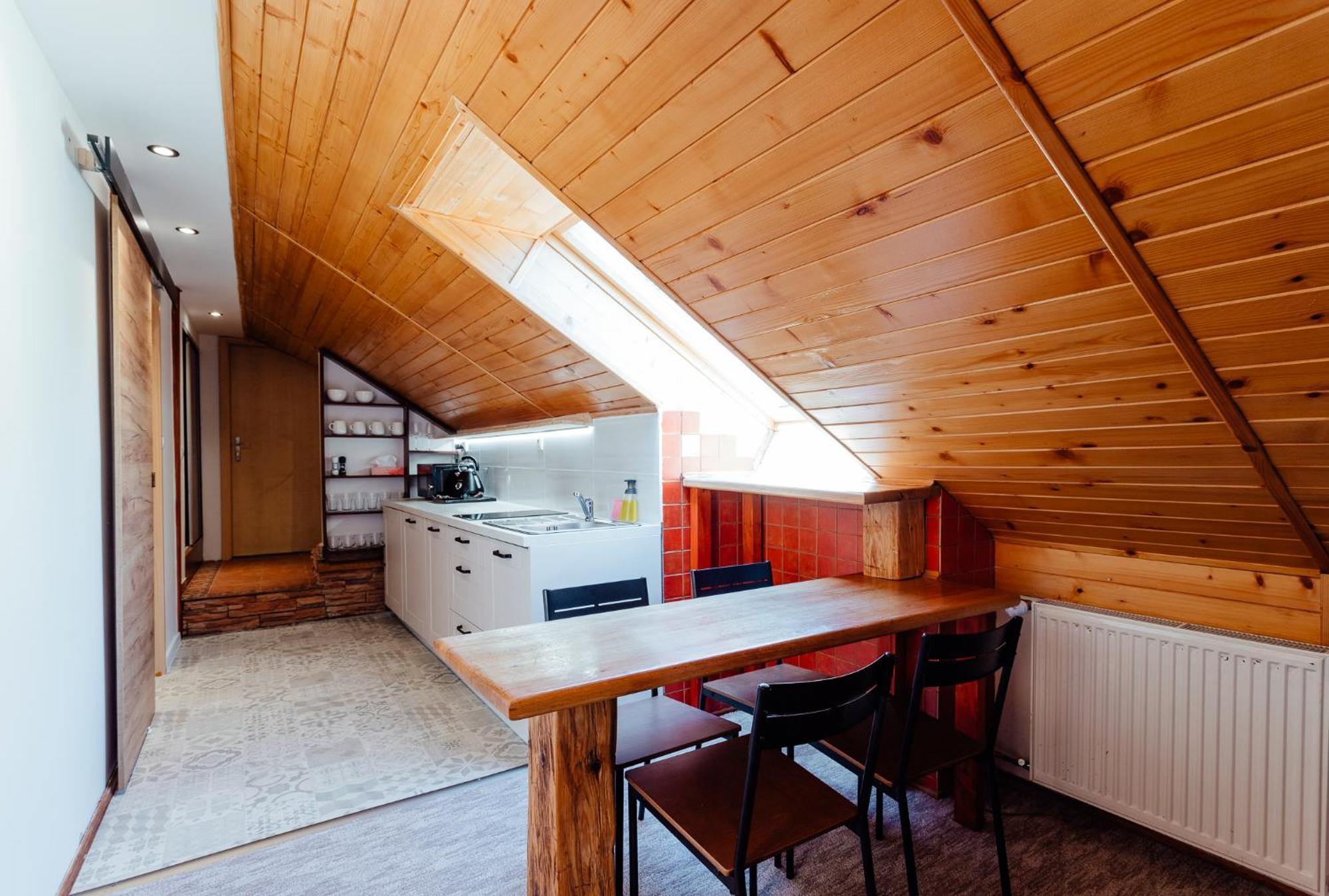 Aparthotel Botanicky Dvor Banská Štiavnica Esterno foto